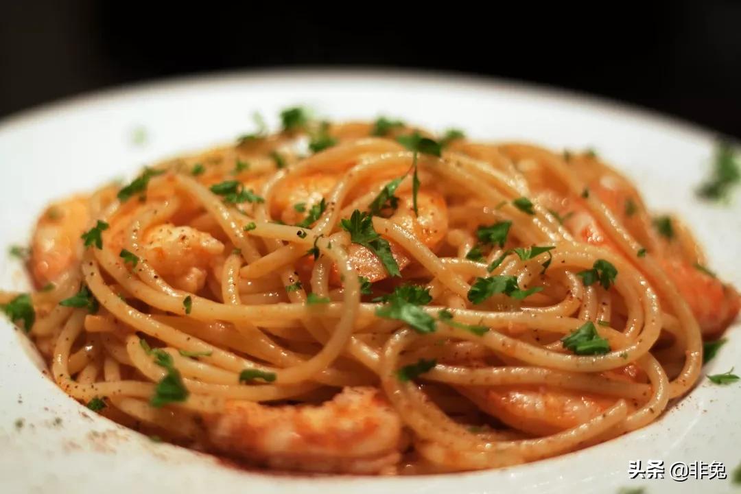 健身后吃多少蛋白质和碳水化合物,健身蛋白质碳水化合物