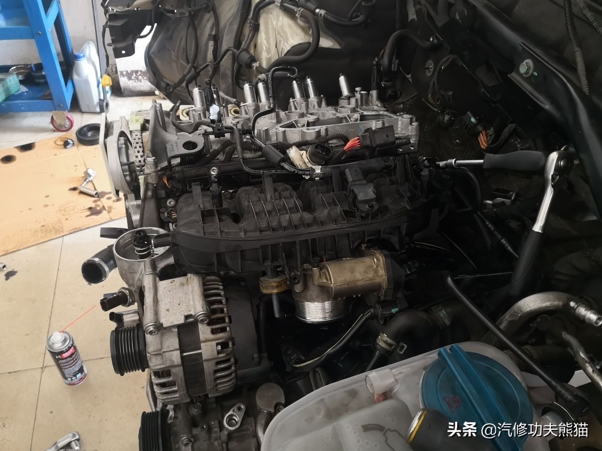 奥迪为何不能解决发动机烧机油,奥迪q5lea888三代发动机烧机油么