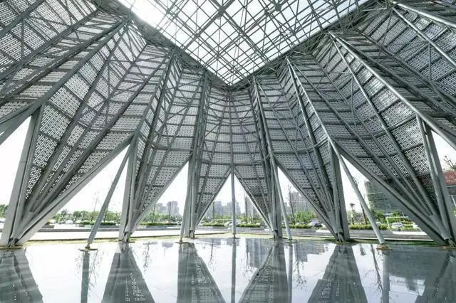 【有变数？】“那些花儿”里，恒大究竟中意哪一朵？