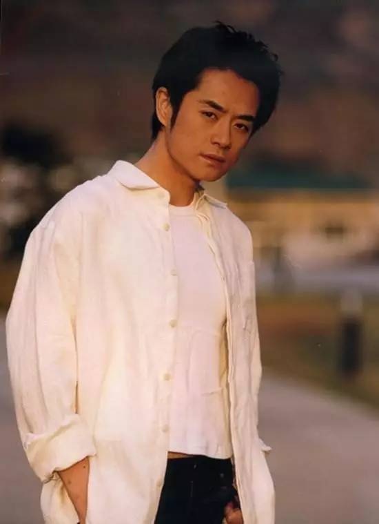 歌手黄格选的传奇故事,歌手黄格选简历