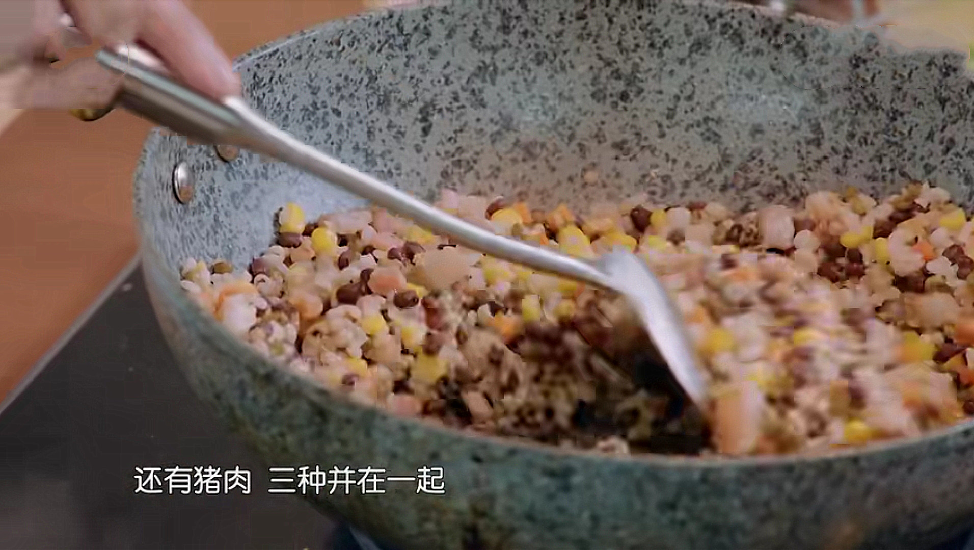 中餐厅第三季林大厨教蒜蓉粉丝虾,中餐厅3林大厨叫做蛋炒饭