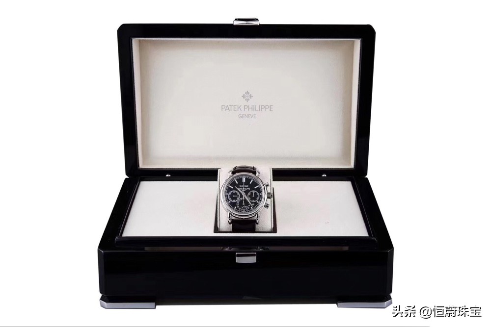 精英律师罗槟手表,精英律师罗槟家里的手表