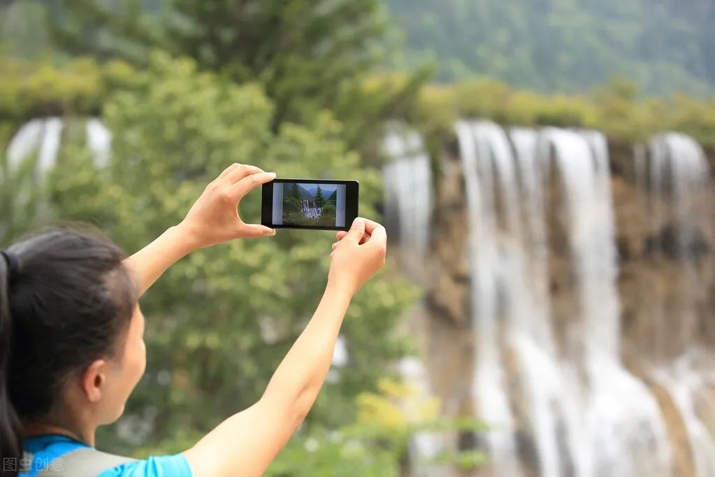 花海中如何拍照,花海里怎么拍照最好看