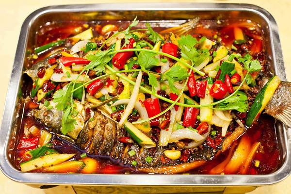 美味的烤鱼制作方法快学起来,怎么制作出来的烤鱼最好吃