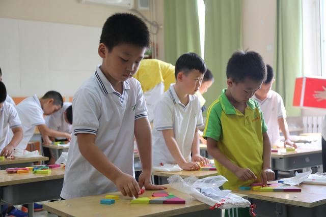 朝阳小学嘉年华,朝阳区实验小学福源分校三元桥