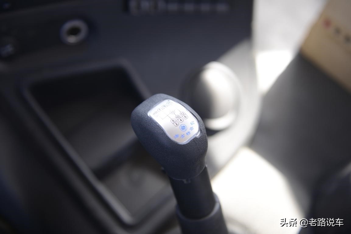 新m3000重体车多重,新m3000s牵引车缺点和优点