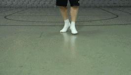 脚踝扭伤韧带损伤怎样康复训练,踝关节扭伤的急救原则