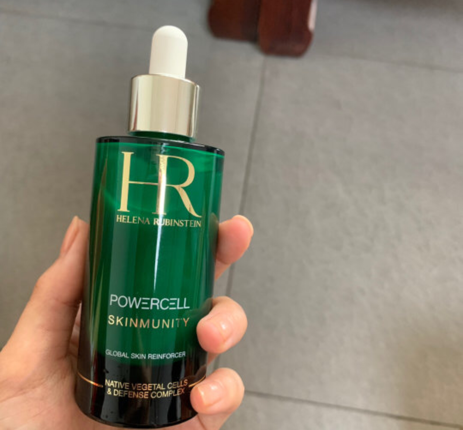 雪花秀人参精华和小棕瓶哪个好用,口碑最好十大护肤品红腰子