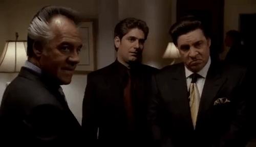 今天就写写我心目中的最好看的三部美剧,没有之四