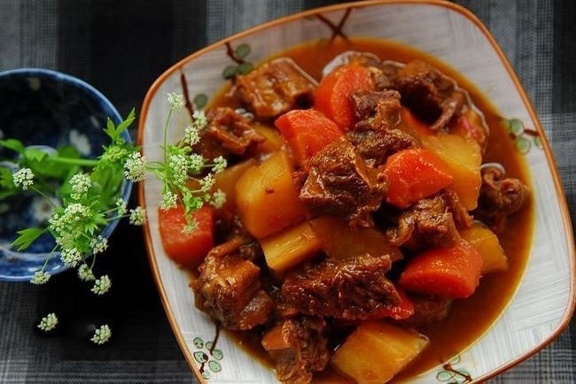 牛腩煮完不好吃怎么办,牛腩炖不软怎么办