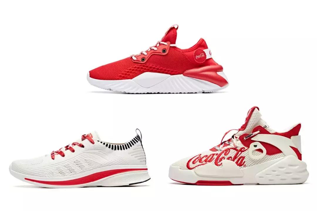 天气回暖怎么穿?裙子+运动鞋是时尚人群中热度最高的搭配法则