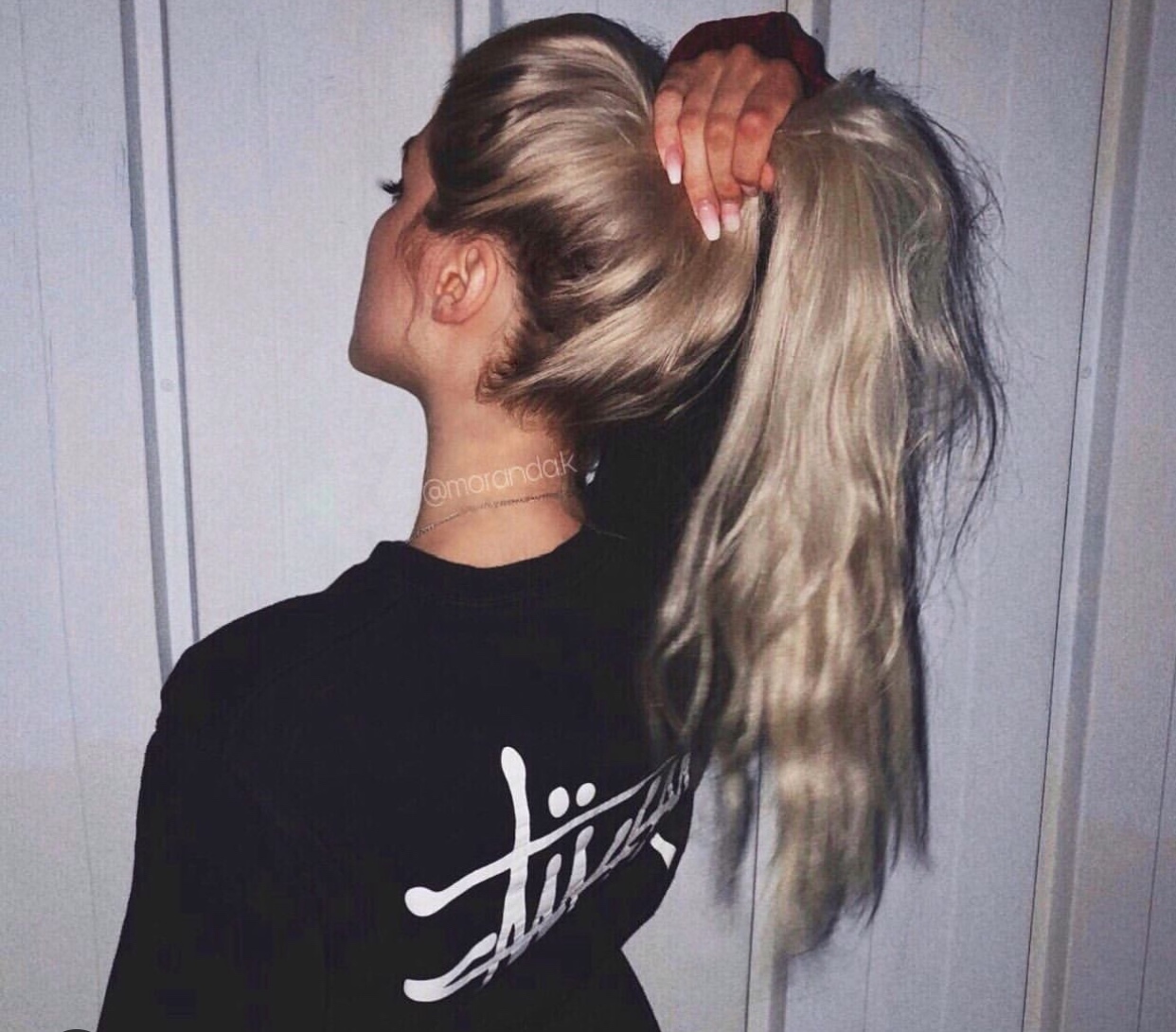 鲸潮丨年轻人不买潮牌，和咸鱼有什么区别？