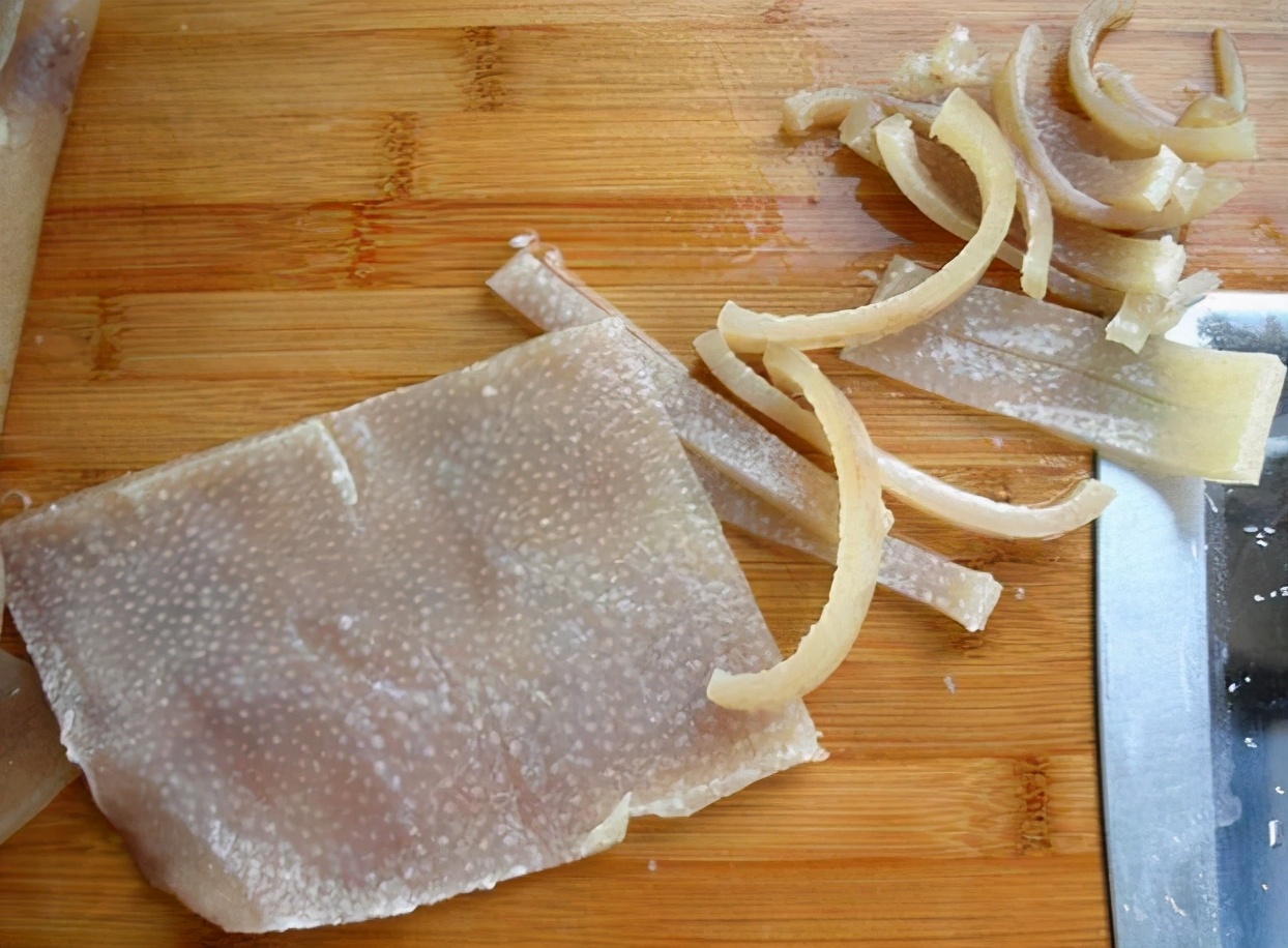 怎样做猪皮冻又好吃又嫩,做猪皮冻的正确做法