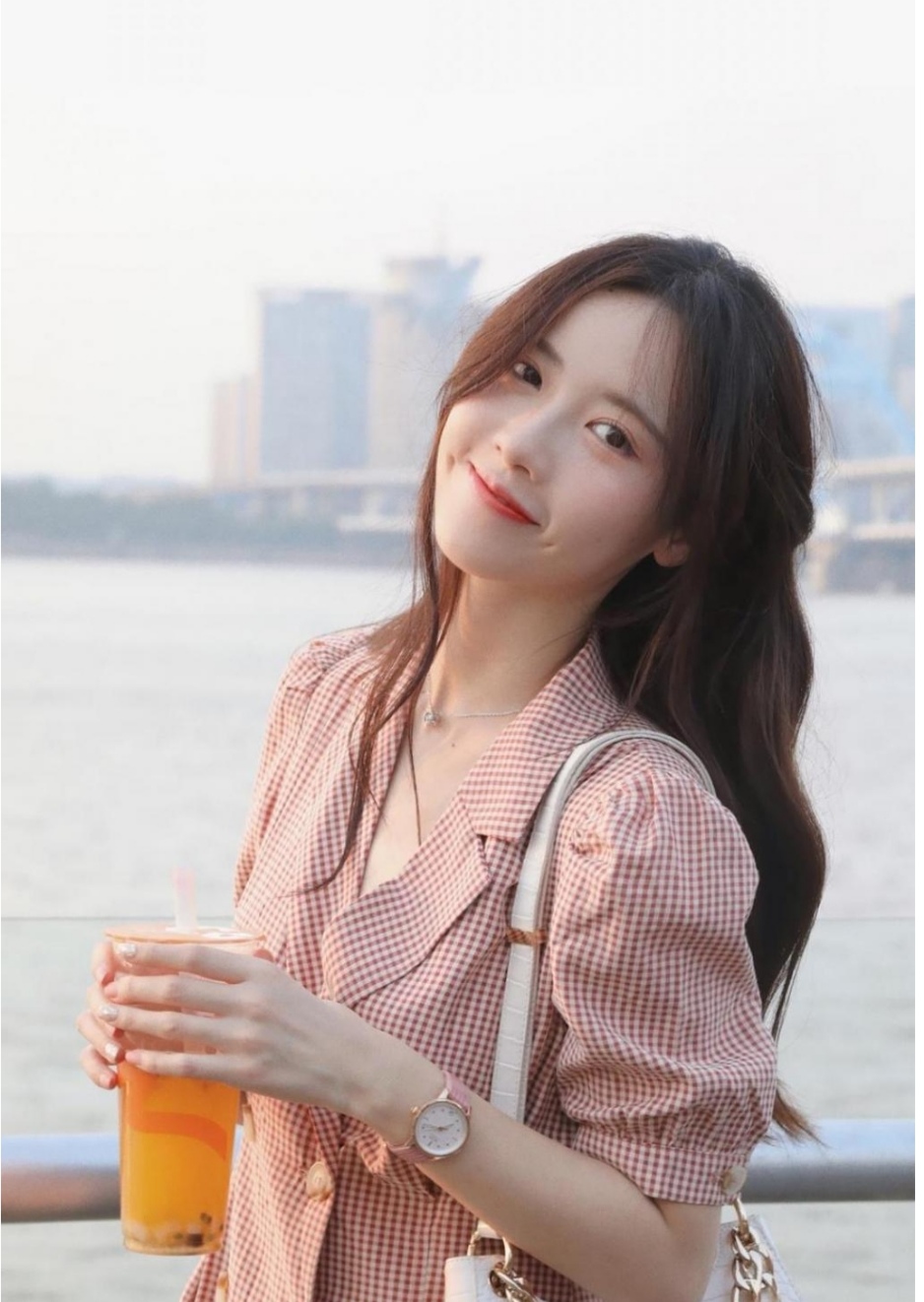 现在除了上班干什么工作最挣钱,现在除了电商还有什么工作好一点