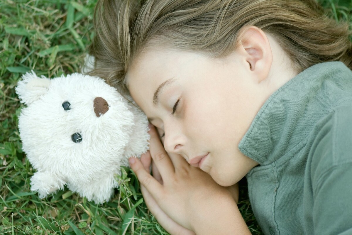 怎样让孩子坚强地面对困难和挫折,孩子太软弱怎样开导他坚强