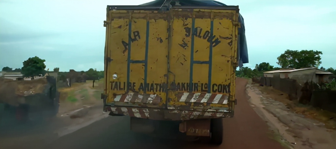 在非洲做生意有多难？60公里路开了两天，结果赚了2.5元