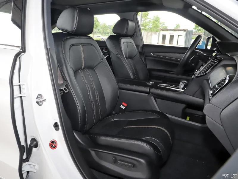四年的本田urv还值得购买吗,本田ur-v后排头部空间实测
