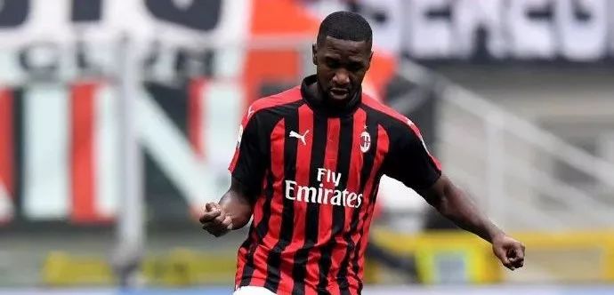 萨老爷子米兰比赛,萨老爷子微博