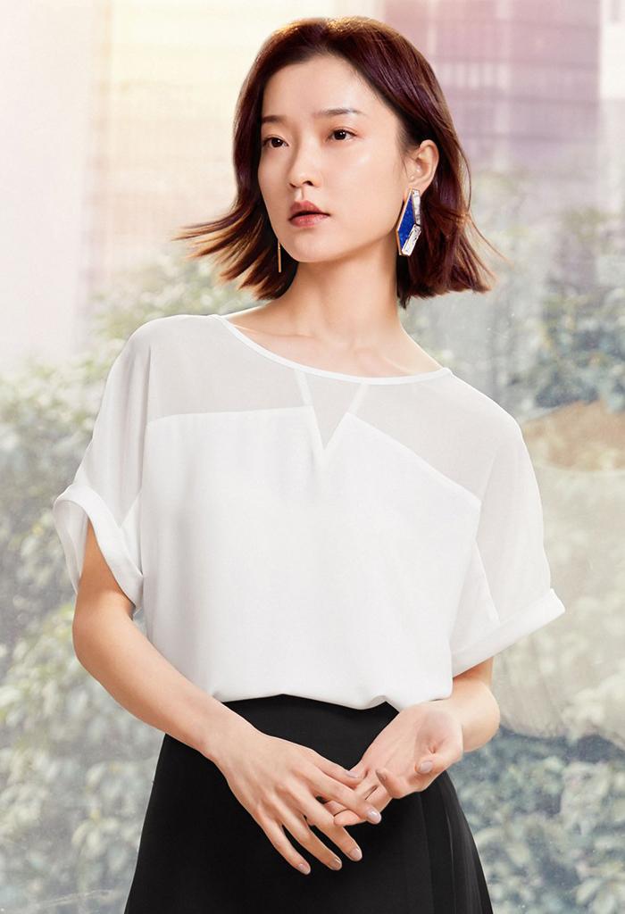 40岁女人穿雪纺衫好看吗,70后女人穿什么样雪纺衫减龄