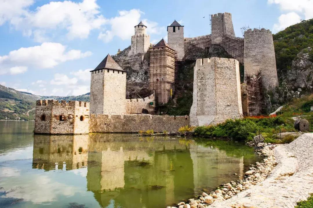 暑假去哪些国家免签,暑假适合去的免签海岛