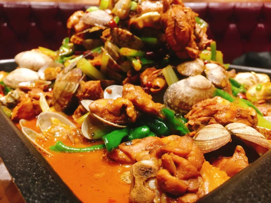 麻辣龙利鱼豆腐虾,虾滑龙利鱼番茄