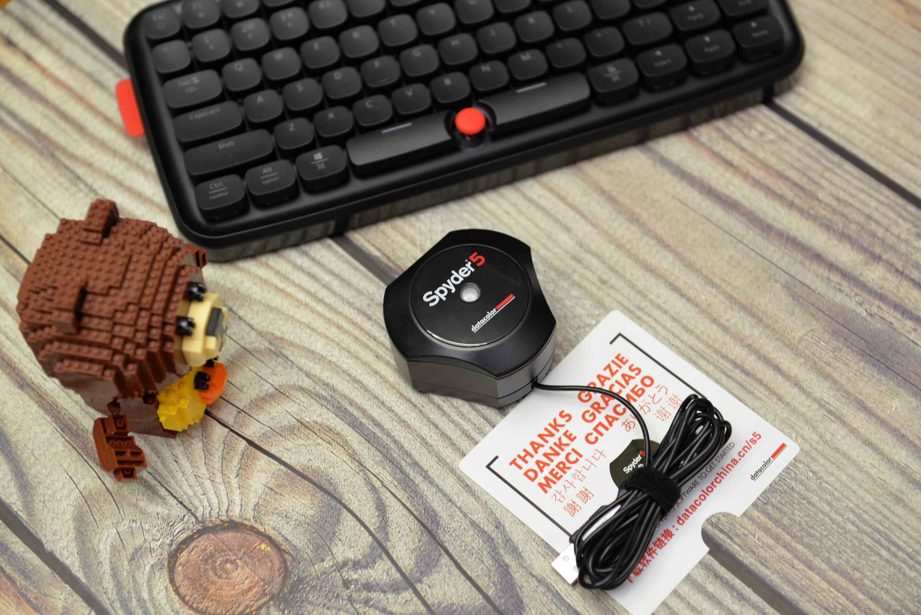 多平台、多设备协同工作方案，解决色彩偏差、文件同步衔接