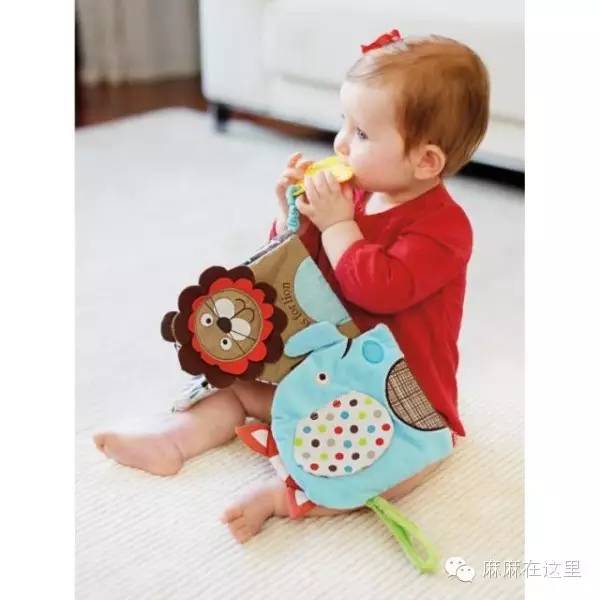 “宝宝三个月，要给他买布书吗？”关于挑布书的那些事