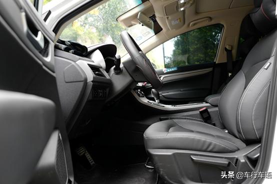 开了2万公里的车值得买吗,开了30万公里的帝豪