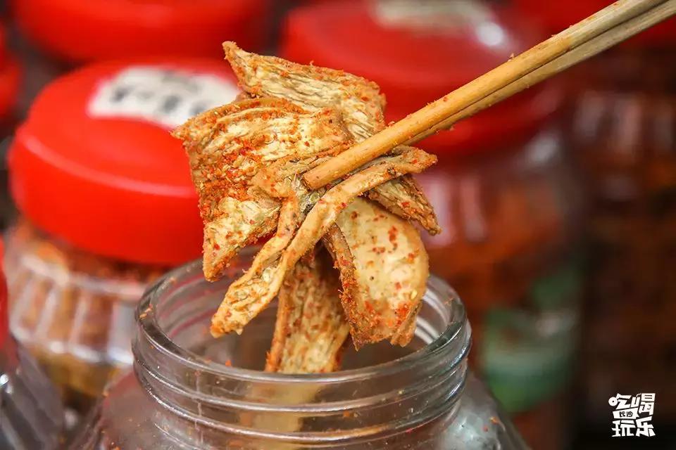 浏阳蒸菜腊鱼蒸豆豉,湖南特色浏阳蒸菜简单好吃又下饭