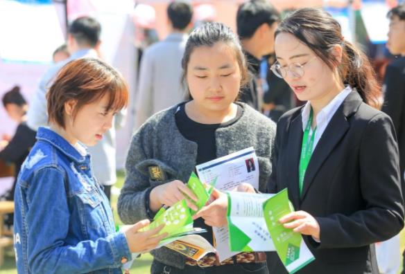 邮政招聘必须全日制本科以上吗,中国邮政基层岗位校招