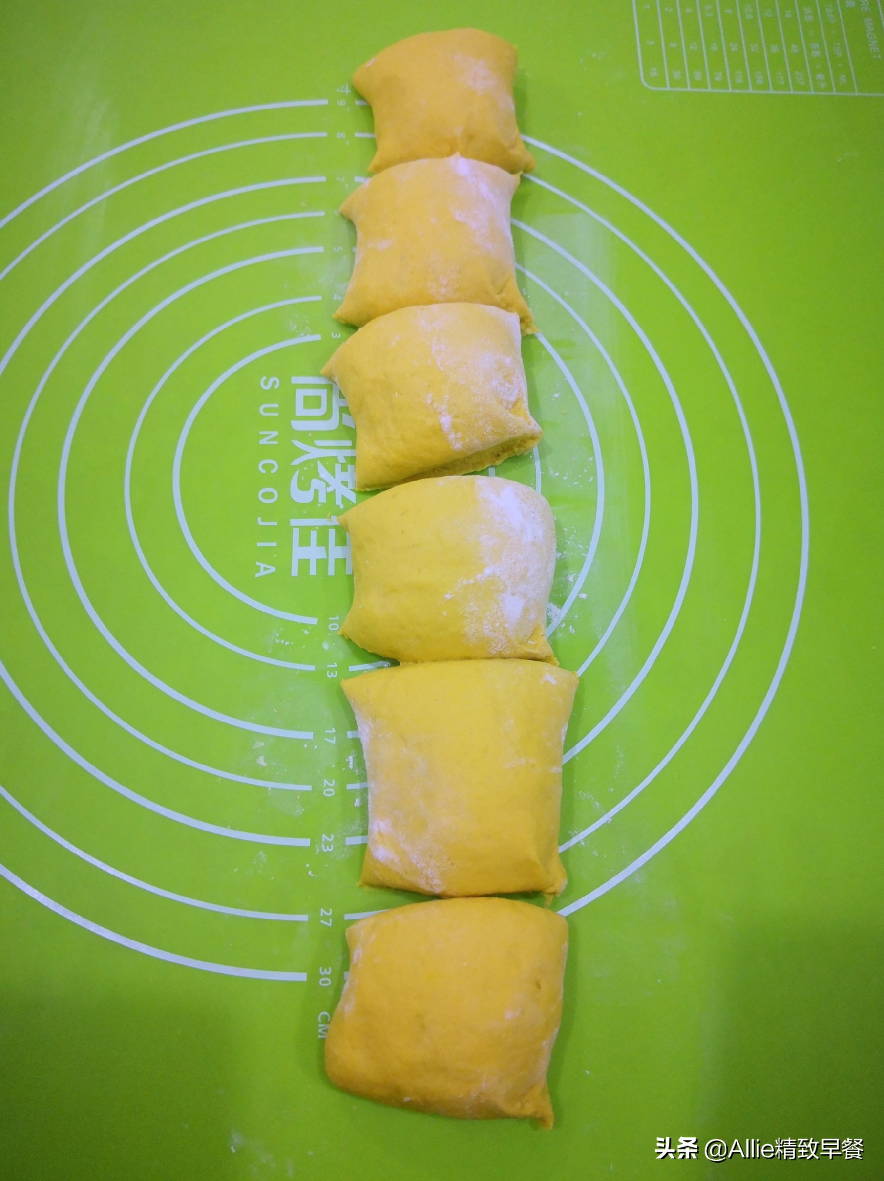 粉蒸鸭的正宗做法和配方视频,粉蒸鸭怎么做视频教程