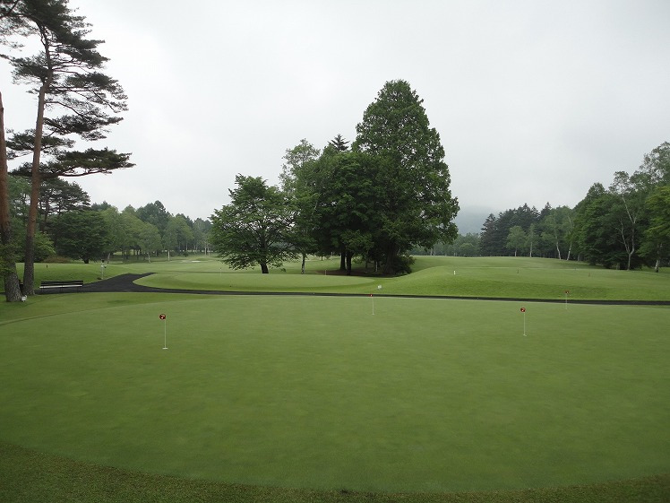 轻井泽高尔夫俱乐部,亚洲百佳高尔夫俱乐部