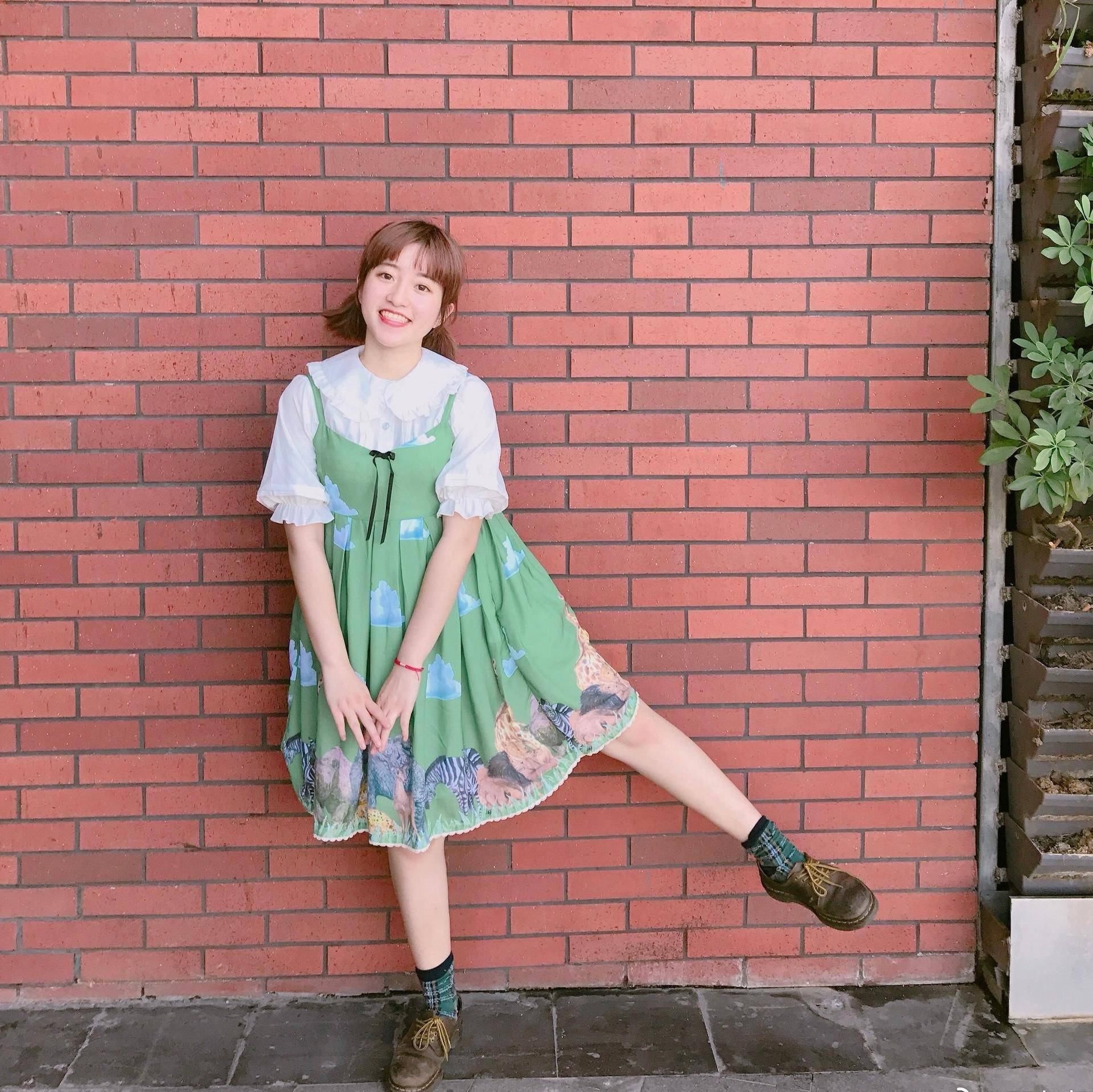 lolita适合什么人穿,lolita不穿内衬出去可以吗