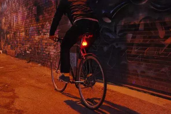 夜骑后很饿怎么办,夜骑运动注意事项