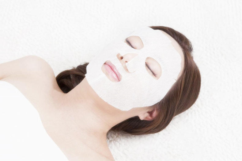 精华液涂在脸上有什么效果,精华液如何涂抹脸上效果最好