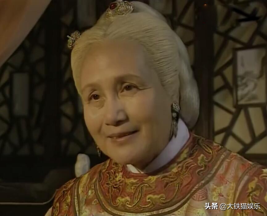 这才是倾国倾城的脸,这才是绝世美颜