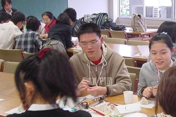 中考定向招生和统招有什么区别,中考统招和定向的区别在哪