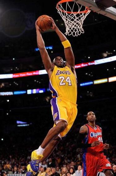 nba最伟大的50名球员里有姚明么,nba历史最伟大的个人秀