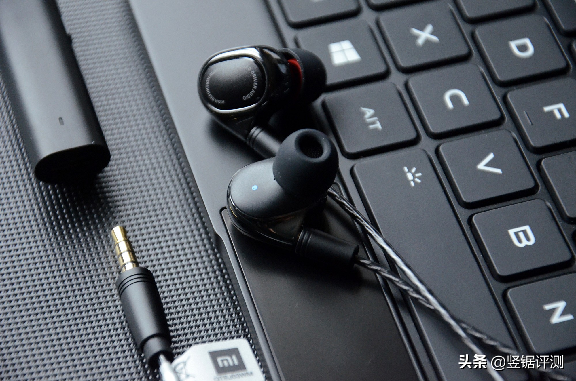 小米四圈铁耳机评测,小米圈铁四单元耳机值得入手么