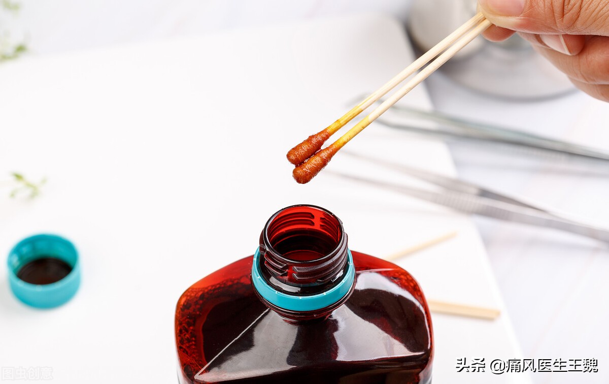 脚踝痛风石最好的消除方法,痛风石的原因及治疗方法