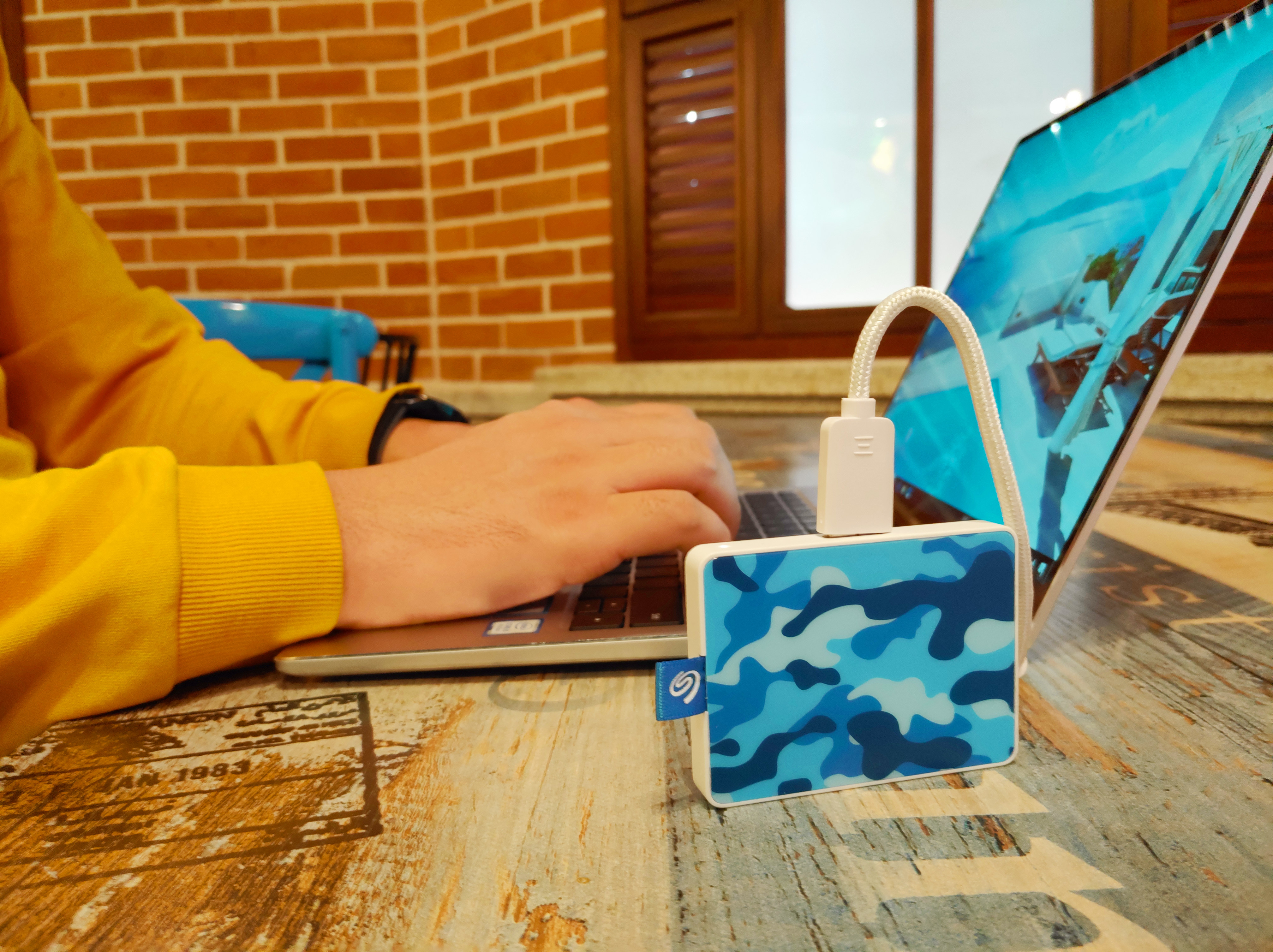 希捷firecuda530nvmessd,希捷固态移动硬盘开箱