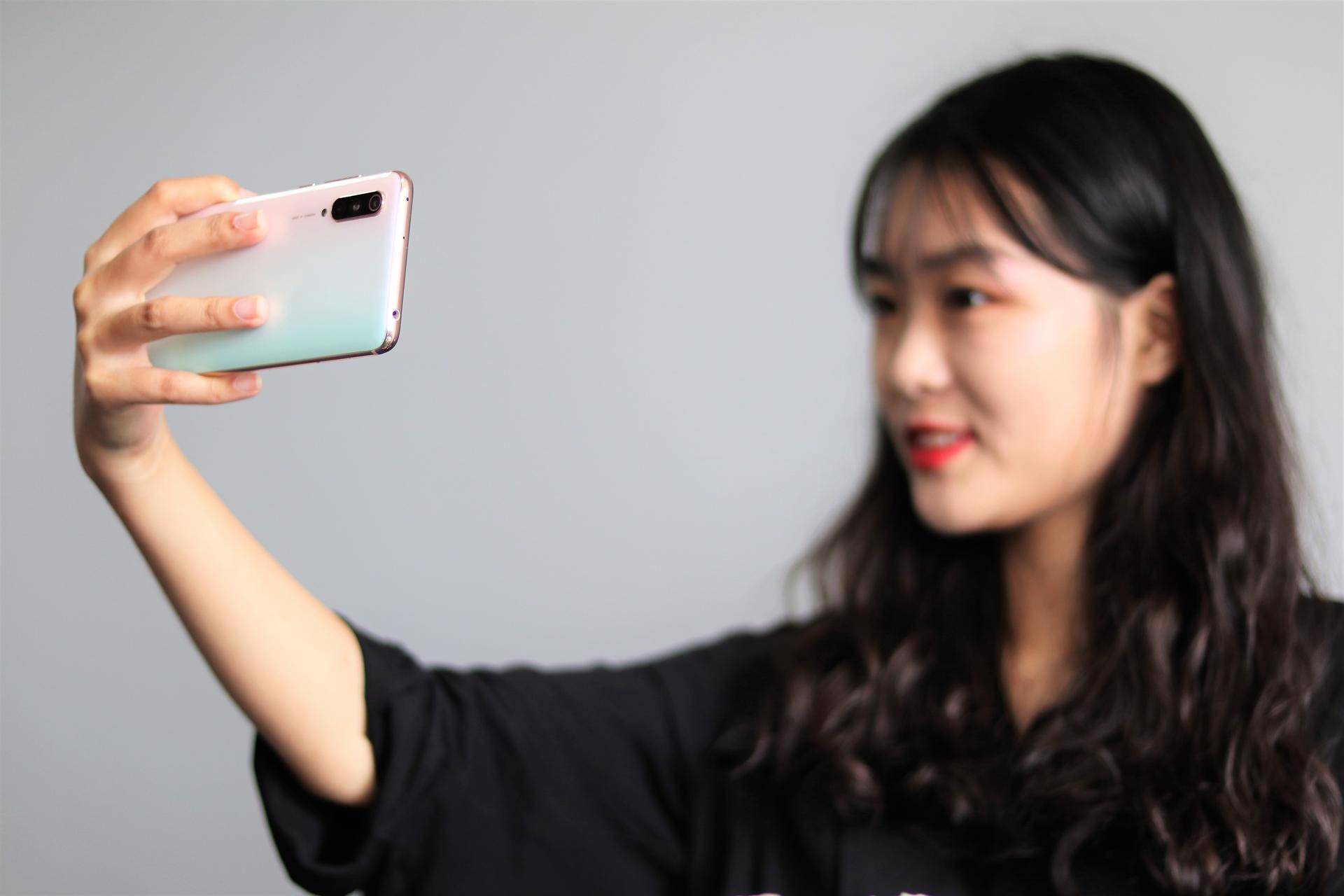 小米cc9自拍夜景测评,小米美图手机cc9评测