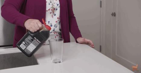 酱油清肠,避孕药洗头,这些自杀式养生为什么总有人信?