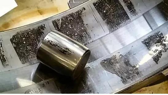 轴承温度高怎么能降下来,轴承温度高的原因及处理方法