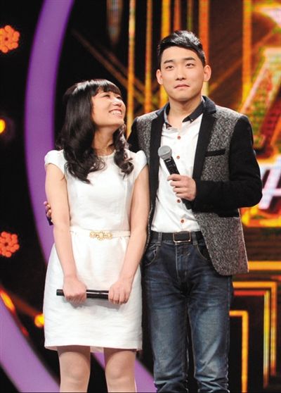 癌症女孩只剩三个月生命上台寻亲,患癌女子寻找女儿