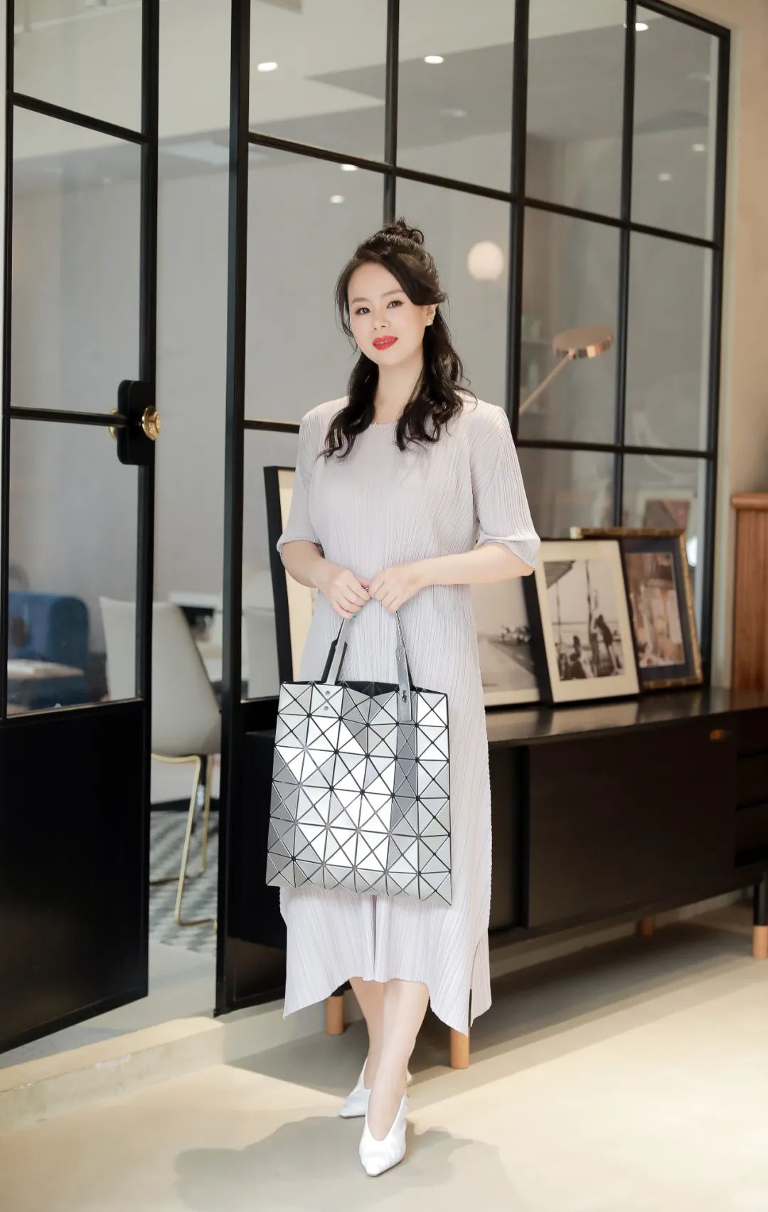 初入职场质感包包推荐,三宅一生包包属于什么档次的包包