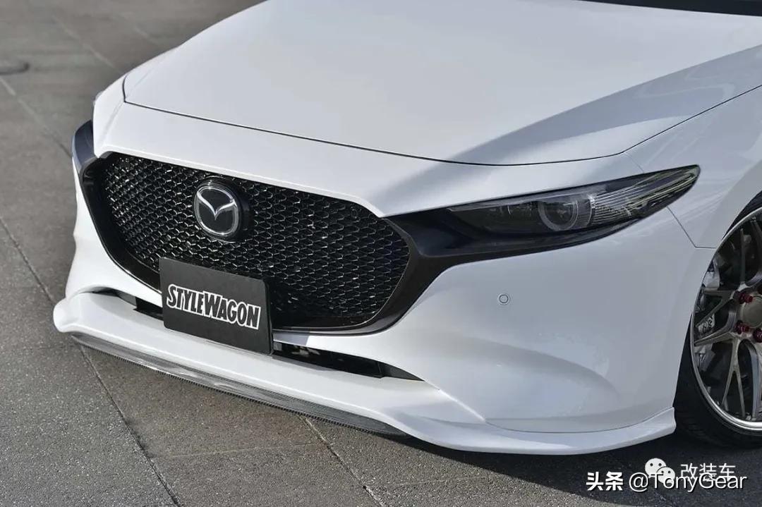马自达3两厢版最新款,马自达3昂克赛拉两厢版