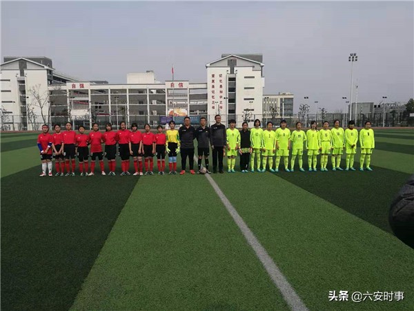 热烈祝贺六安市清水河学校足球代表队代表金安区在全市中小学足球联赛中夺得冠军