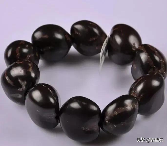 这张菩提子家谱，囊括30种，很少能有人认全