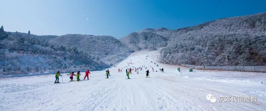 丝绸之路滑雪场民宿推荐,滑雪温泉民宿推荐